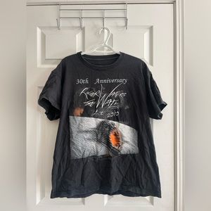 Roger Waters The Wall Live 30th Anniversary Tour T Shirt, Size Large,